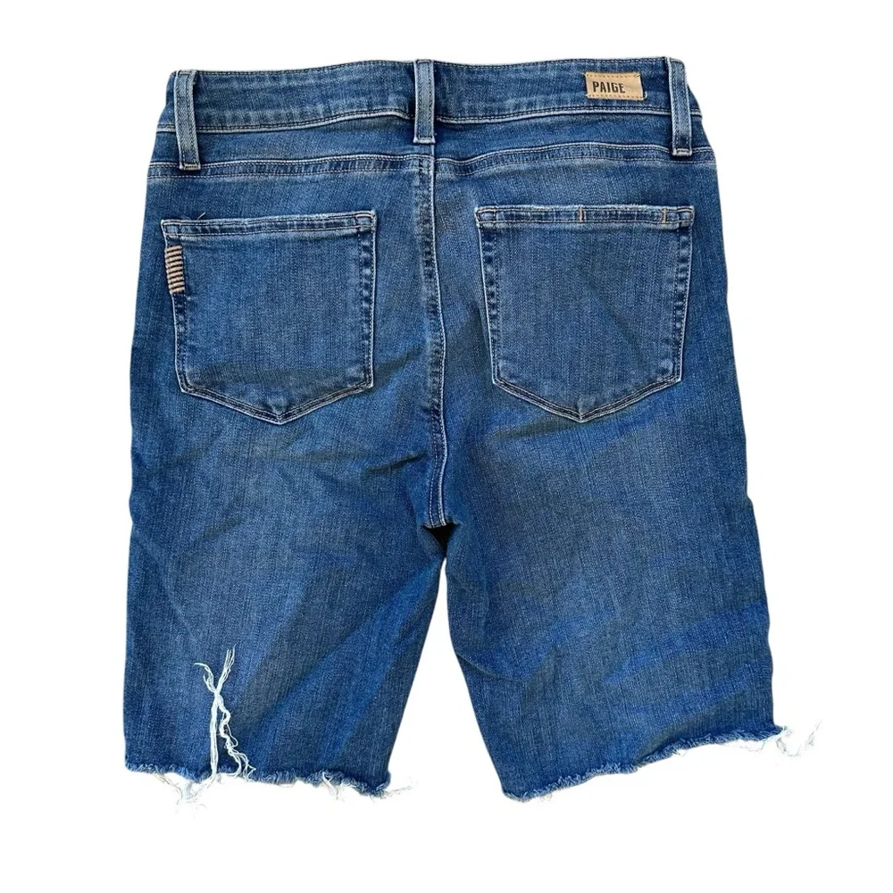 Paige "Jax Knee Short" Medium Wash Mid Rise Distressed Bermuda Shorts Size 27 - Picture 4 of 6
